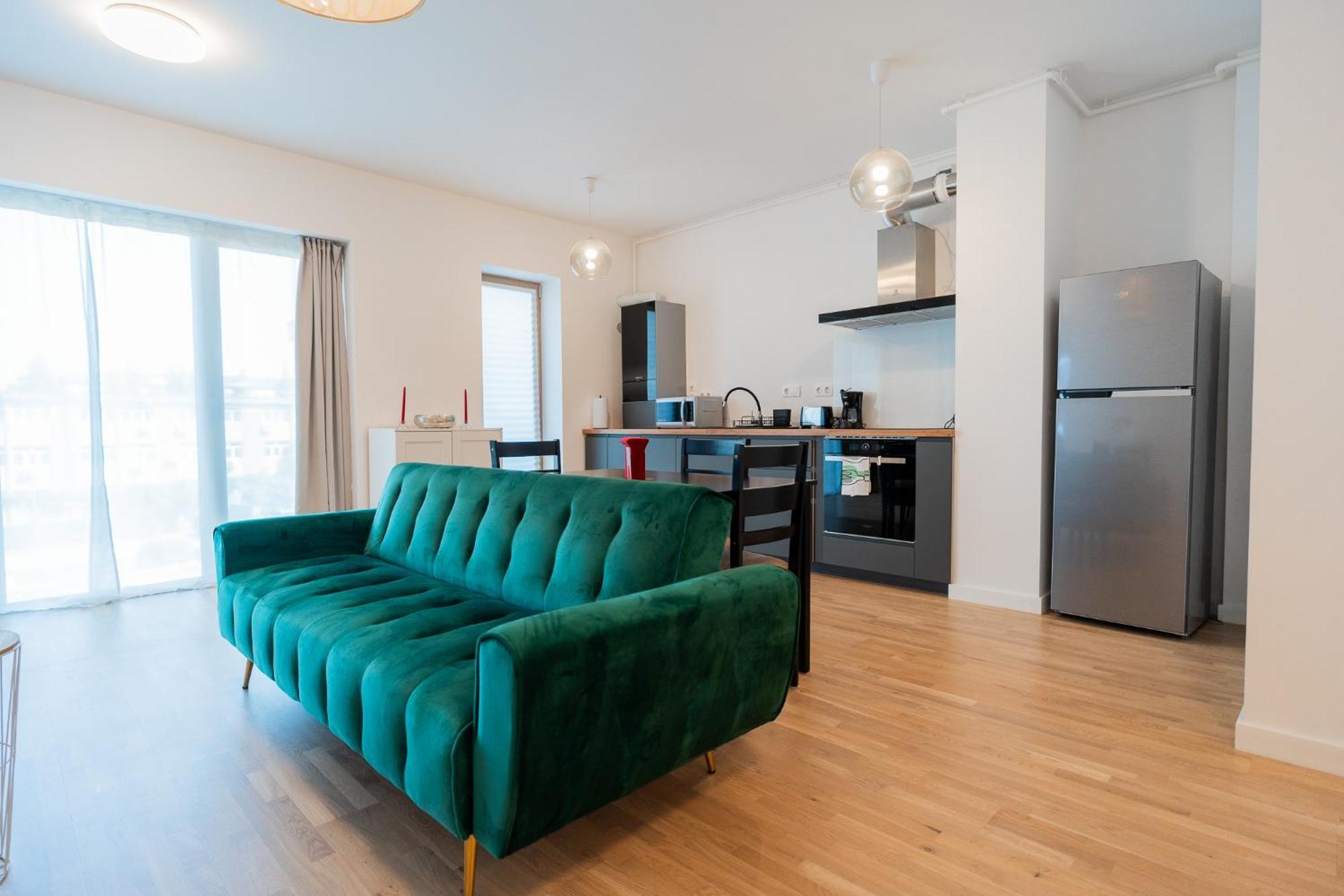 Lagoon Park Apartments With Beach View Bukares Bagian luar foto