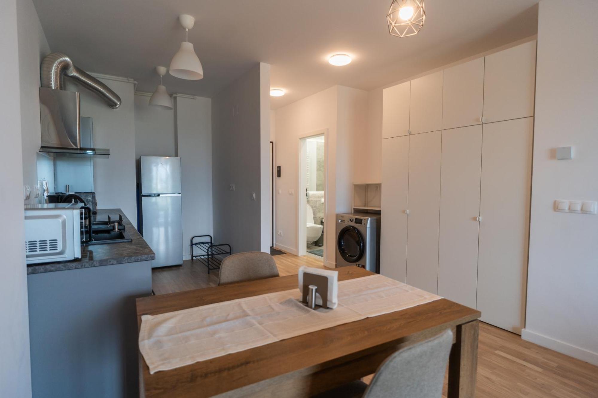 Lagoon Park Apartments With Beach View Bukares Bagian luar foto