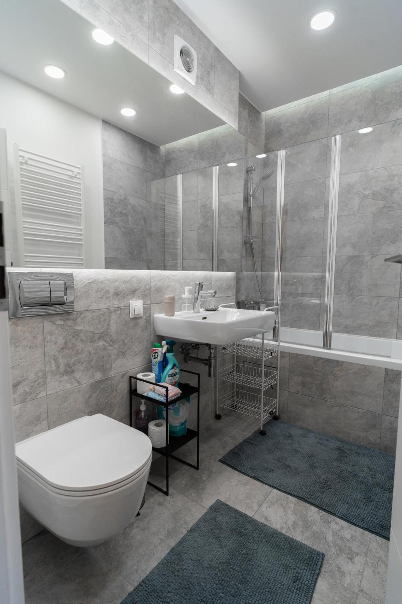 Lagoon Park Apartments With Beach View Bukares Bagian luar foto